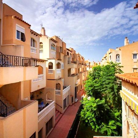 Carmina Apartment, Disfruta Del Sol Y Del Relax! Torrevieja Exteriör bild