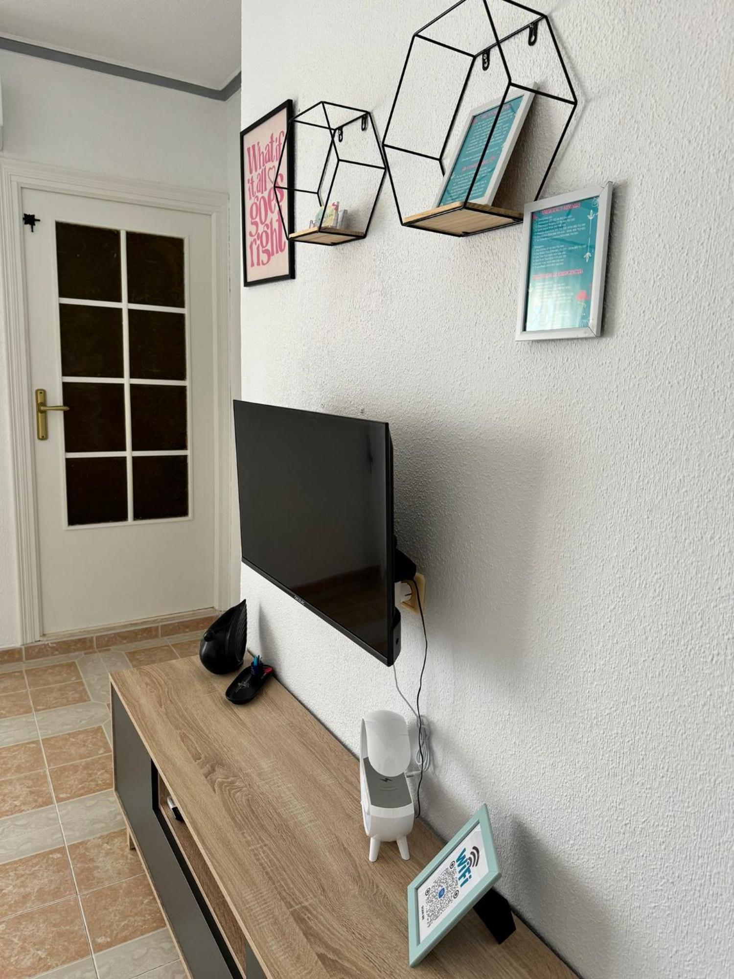 Carmina Apartment, Disfruta Del Sol Y Del Relax! Torrevieja Exteriör bild